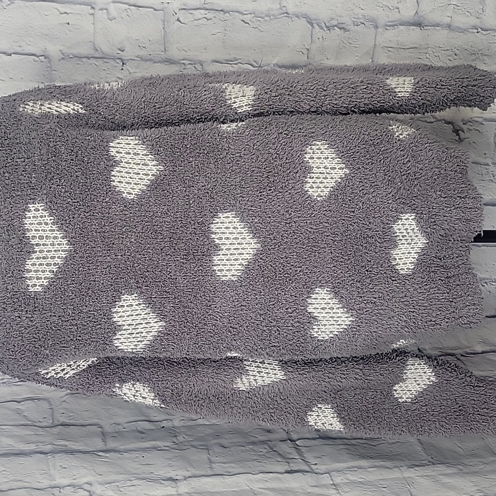 Pol Gray Heart Pattern Fuzzy Oversized Popcorn Kn… - image 5
